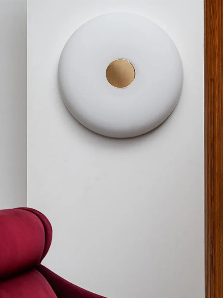 Wall sconce artistic design for a modern and creative atmosphere - view 3