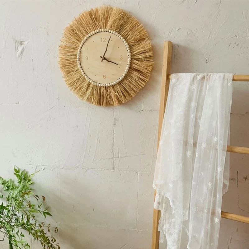 Handcrafted wall clock in woven straw with moving needles - view 7