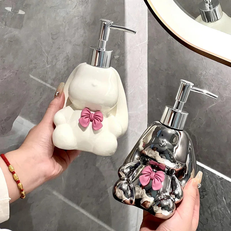 Liquid soap dispenser and pressure cute disinfectant - view 3