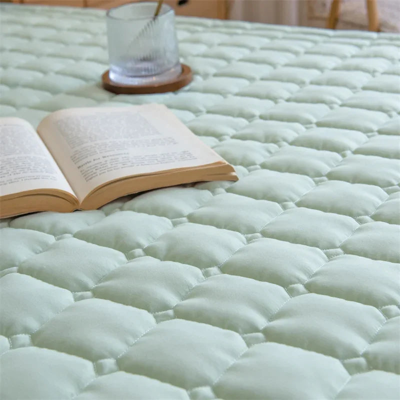 Cooling Mattress Topper for Summer,Foldable Bed Mat Cool Sleeping Mattress,Soft Breathable Roll Up Bed for Single Double Bed - view 2
