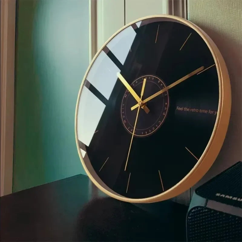 Modern wall clock in aesthetic and silent metal - view 3