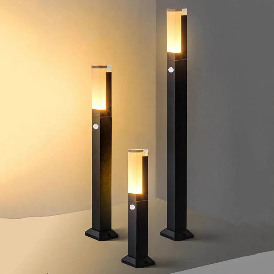 LED outdoor lamp with motion detector and aluminum picket