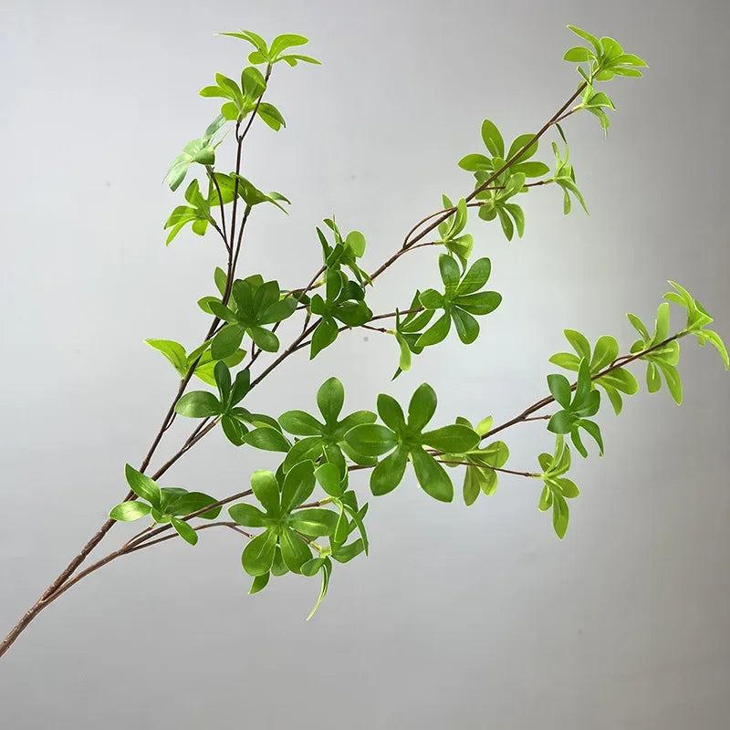 Realistic artificial plant for wedding decoration and events - 79cm 35 feuilles