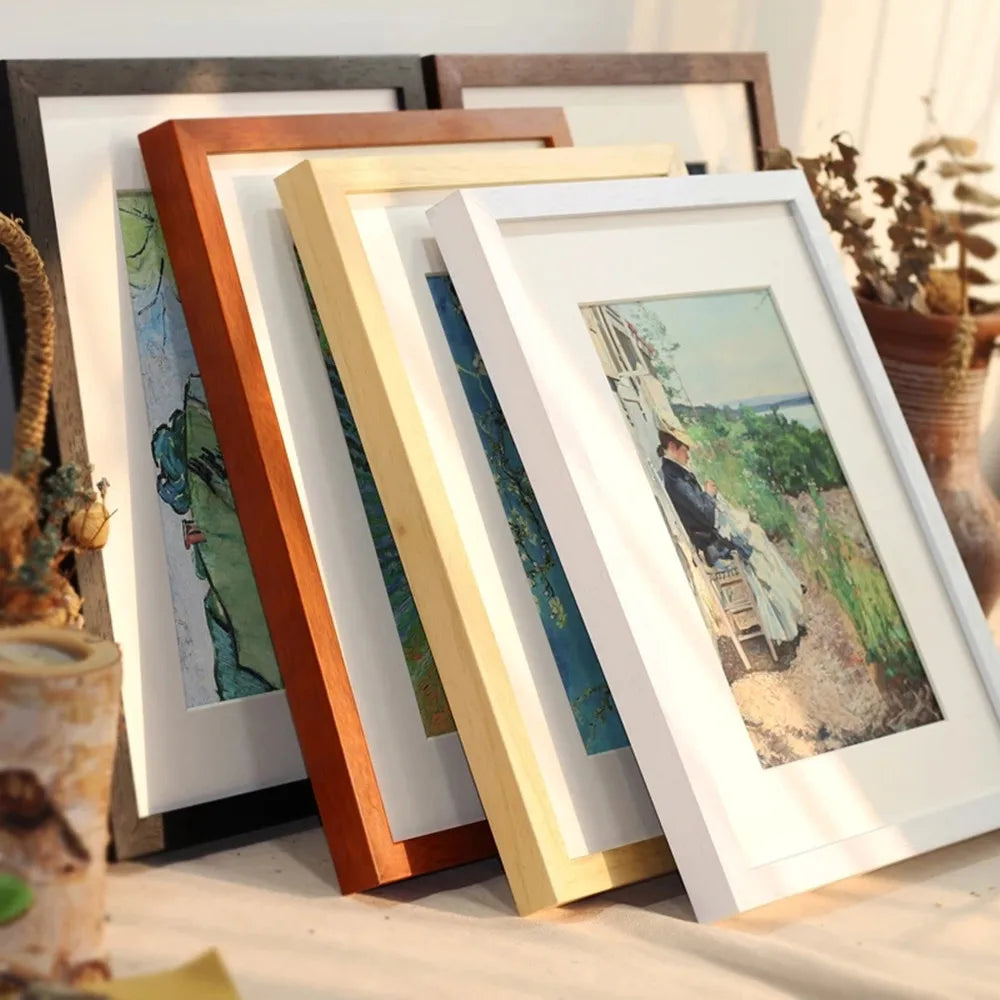 Wooden frame for painting and photo with all-out
