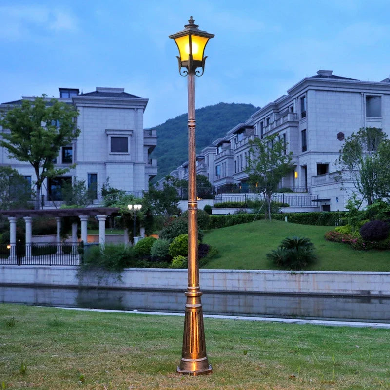 Retro aluminium garden lamp waterproof rustproof - view 3