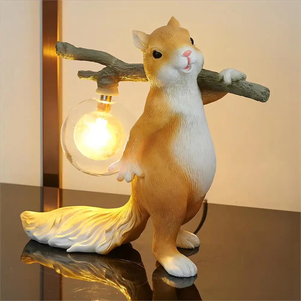 Squirrel table lamp in small decorative child light resin - B