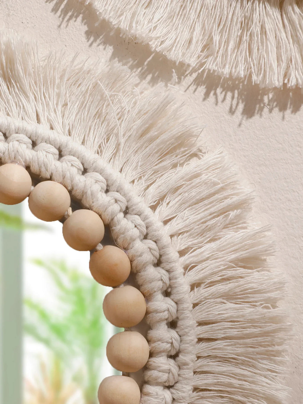 Hanging mirror in decorative macrame with woven pom-poms - view 4