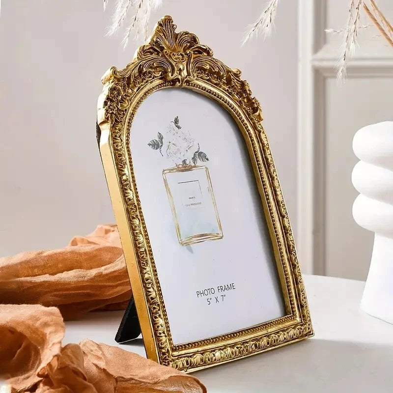 Golden Cadre Vintage Frame Retro Golden decor Photo Frame For Photo Display, Wedding Anniversary Party Christmas Valentine Gift - view 4