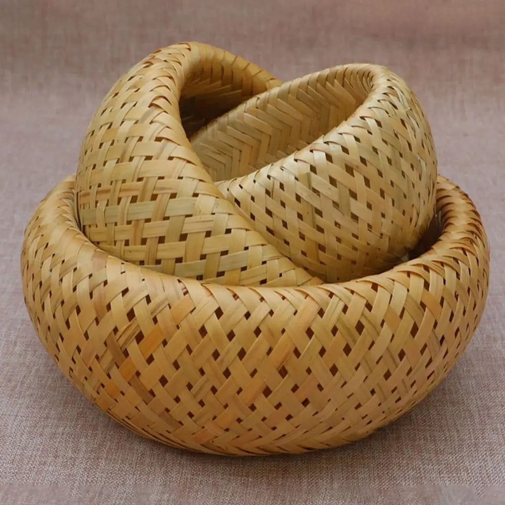 Round basket for storage vegetables sweet snacks and tools - L
