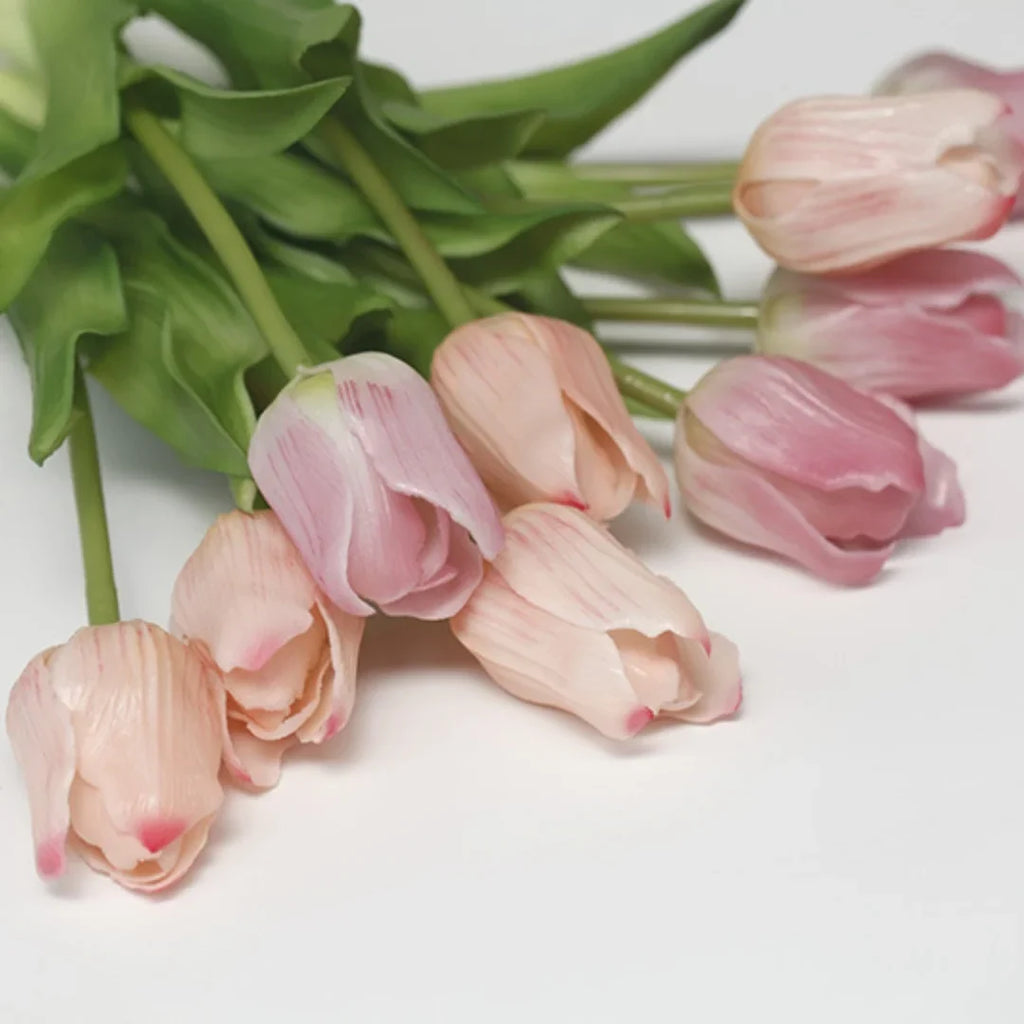 Realistic artificial tulips for wedding decorations and parties