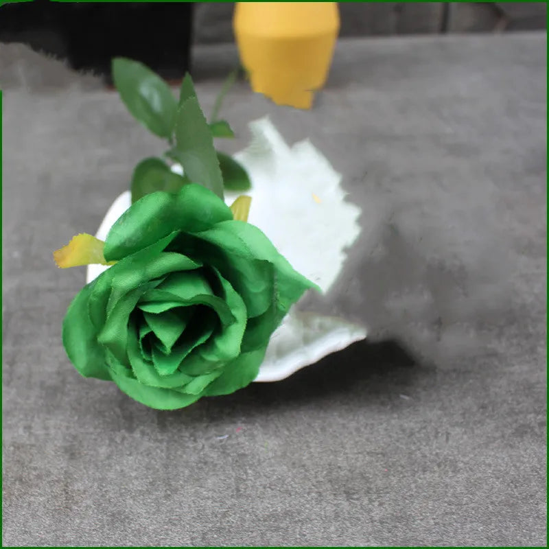 5 bouquets of artificial flowers for festive and home decoration - Green / 6 Pieces