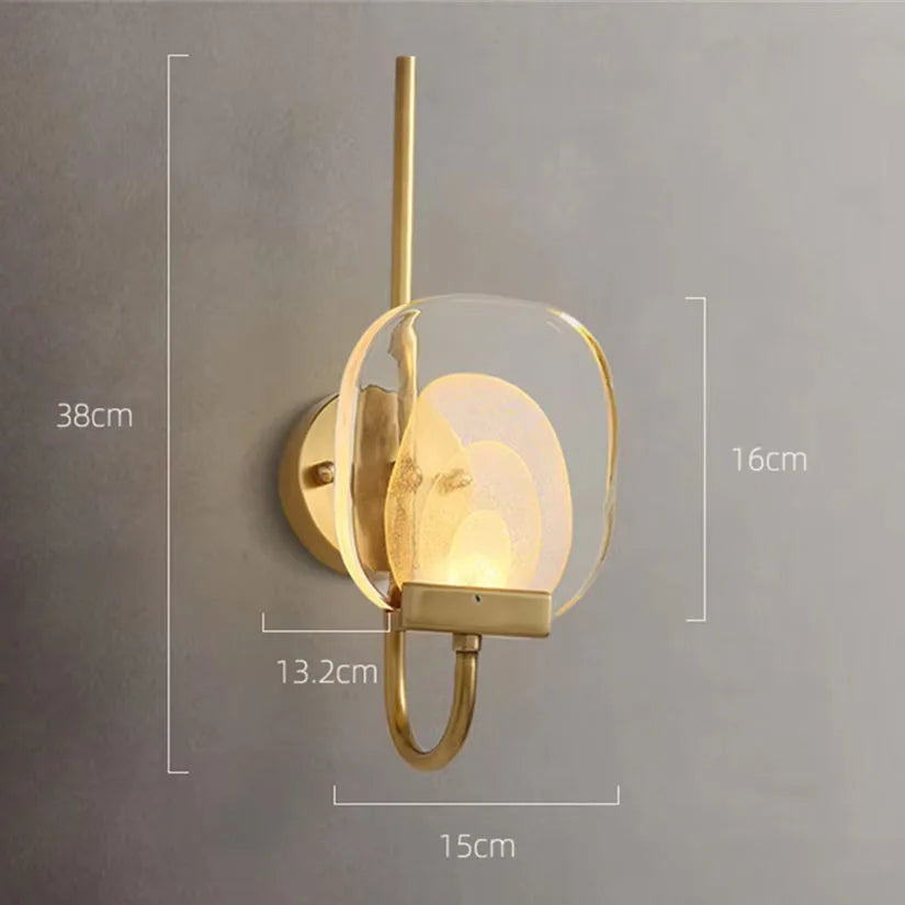 Led luxury wall sconce in brass and crystal modern design - view 2