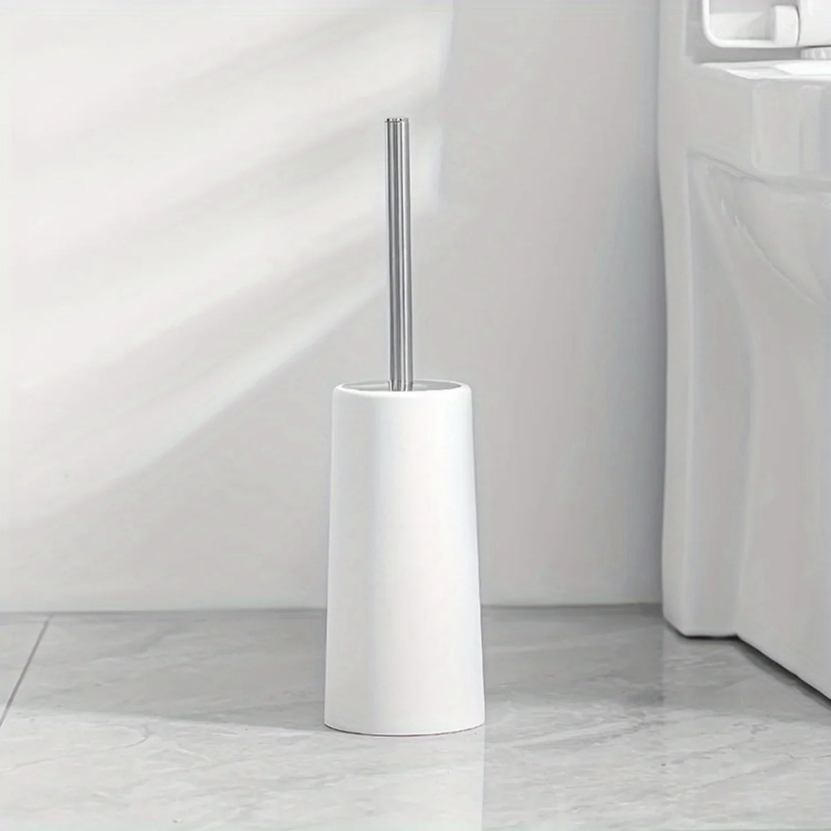 Toilet Brush, Household No Dead Corner Stainless Steel Long Handle Squat Toilet Cleaning Brush Set Toilet bowl scrubber Bathroom - White