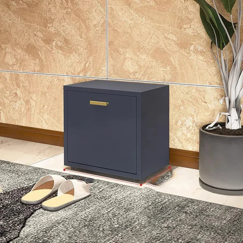 Open shoe cabinet for aesthetic and practical storage - view 3