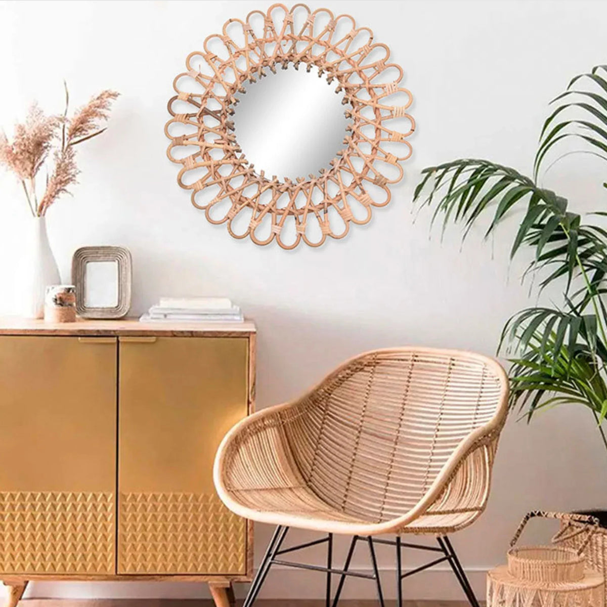 Wall Mirror, Round Wicker Rattan Decorative Mirror, Rustic Natural Rattan Wall decor with Mounted Frame for Bathroom Hallway