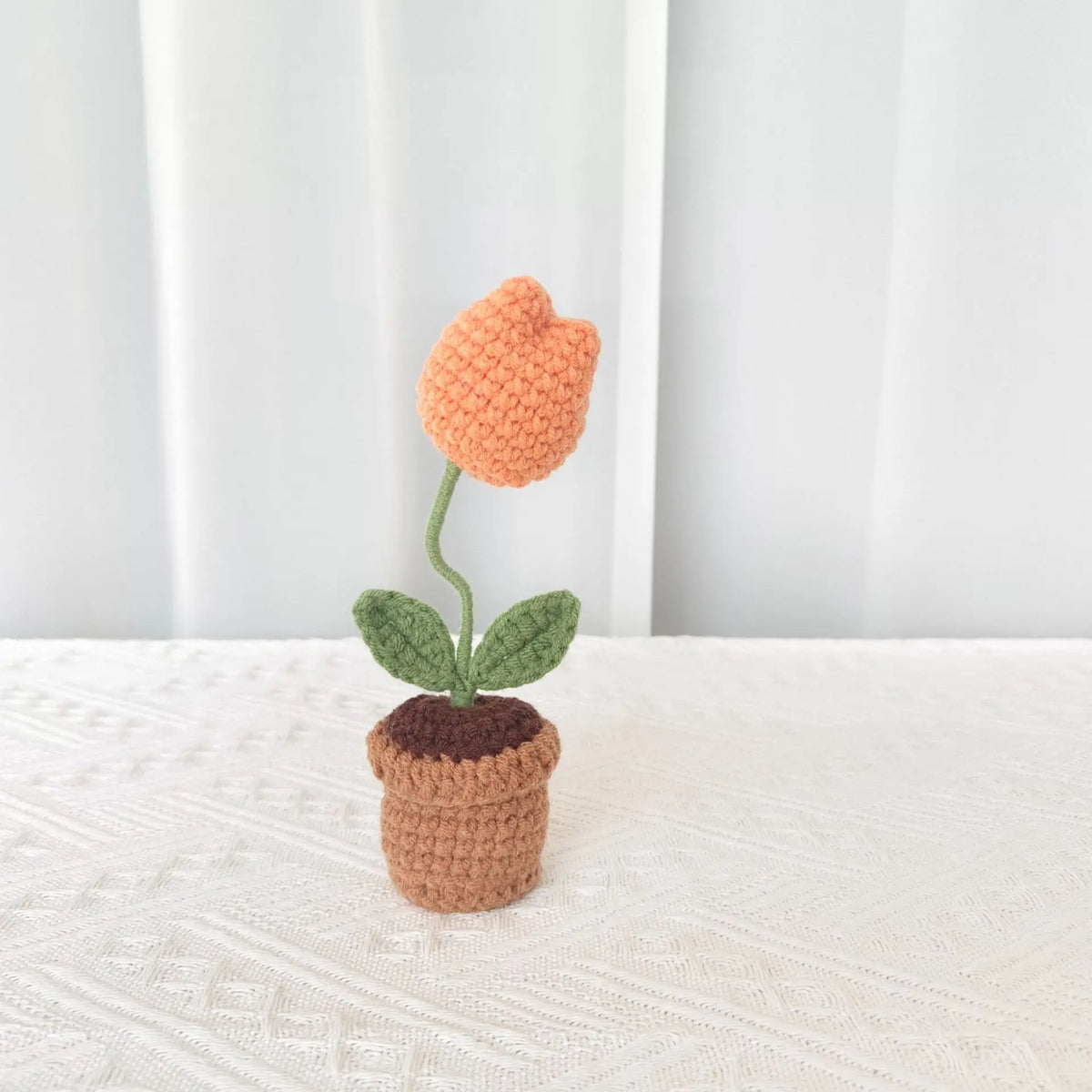 Handmade pot plant for decorative gift of Saint valentine - Tulipe orange