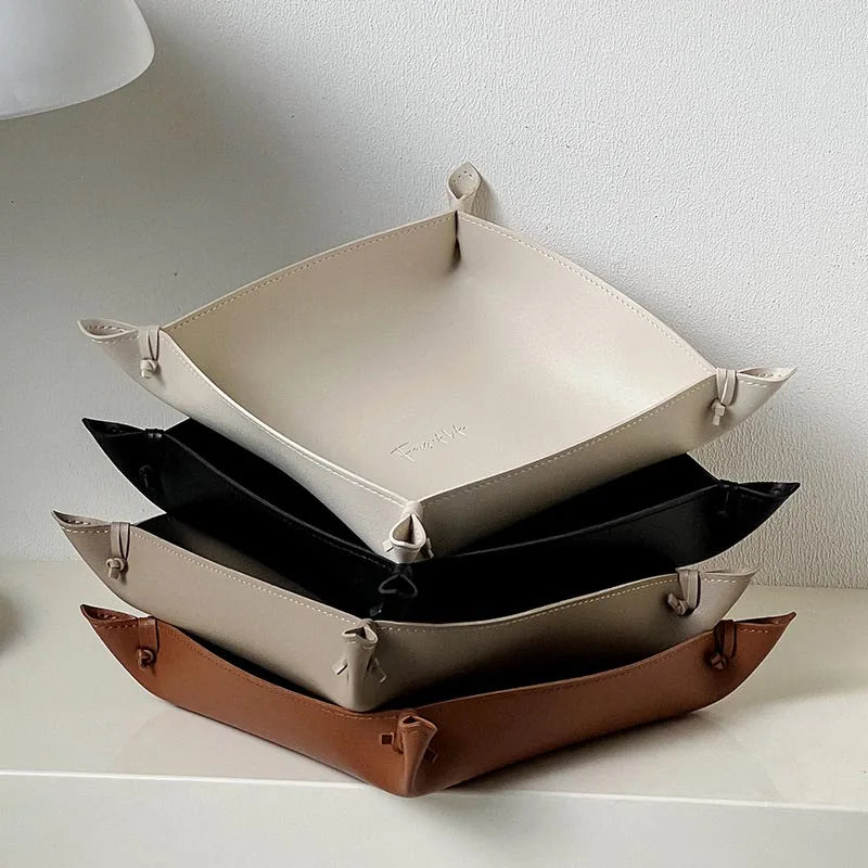 Leather storage tray for dice jewelry and keys - view 2