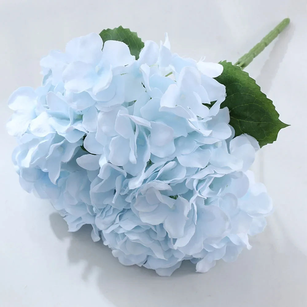 Bouquet of artificial silk hortensias for event decoration - view 2