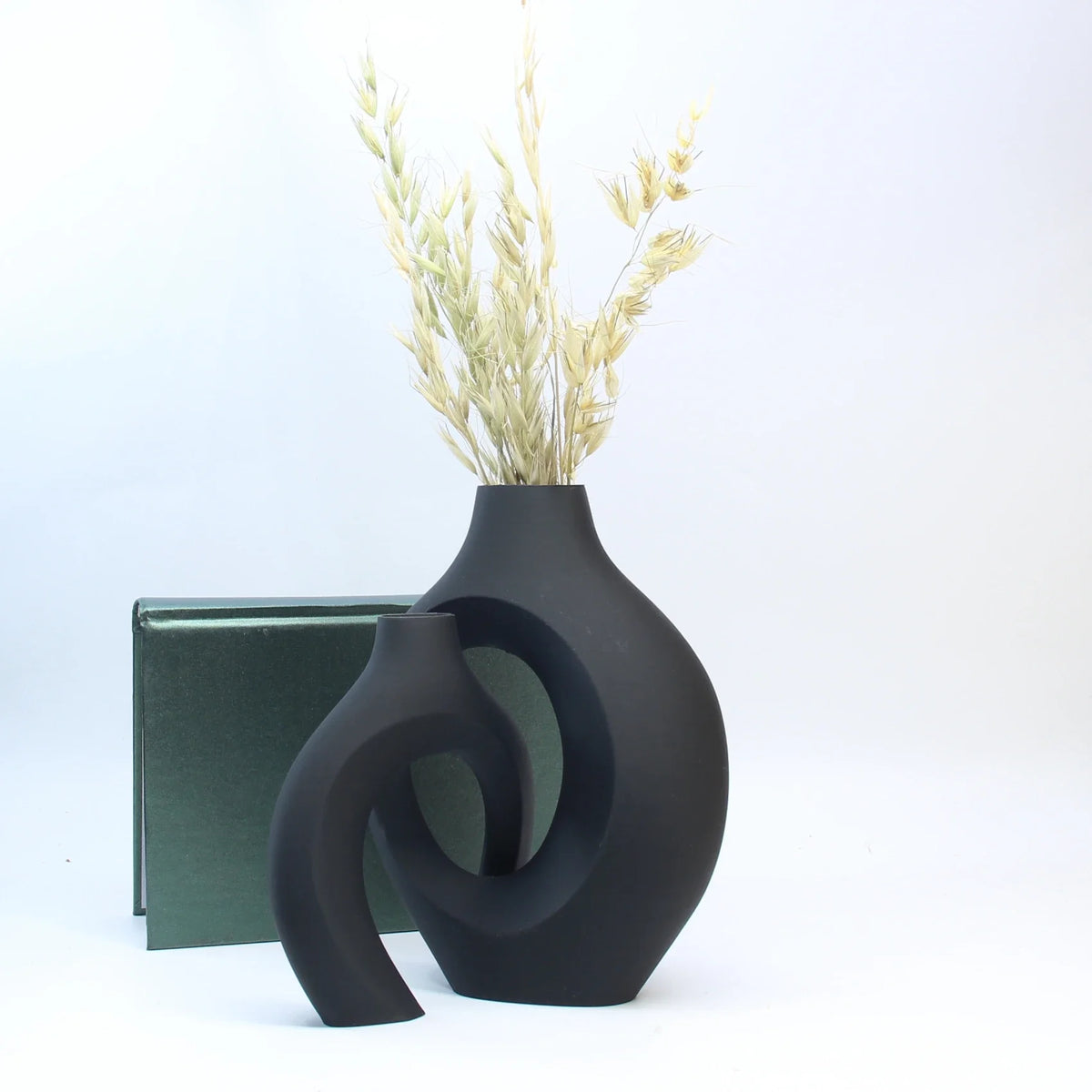 A Set of Hugging Vase Ornaments, Home Decoration Ornaments Vase, Dry Vase, Office, Entry Cabinet Decorative Vase - black