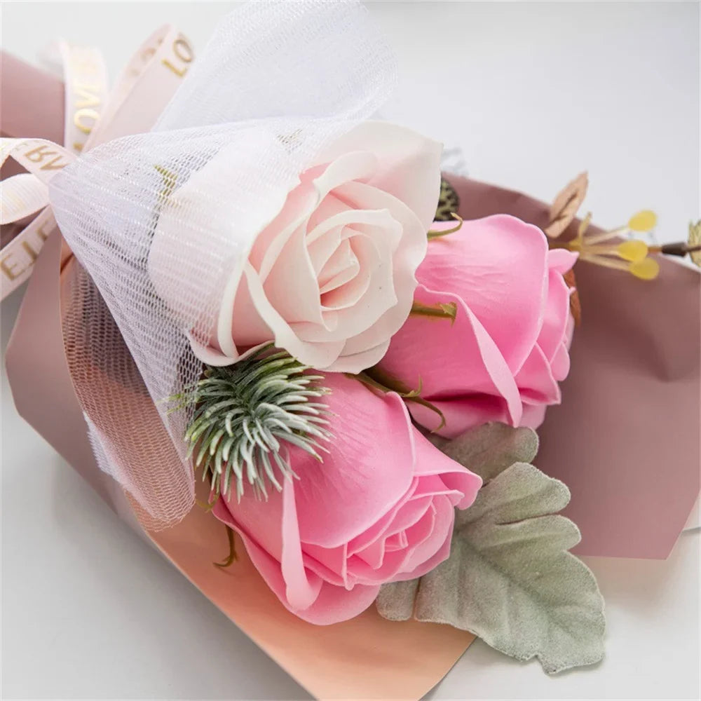 Small bouquet of artificial rose wines for decorative saint-valentine - view 5