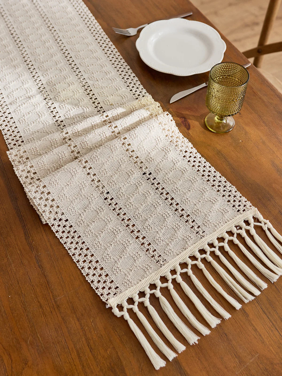 Nordic Bohemian Woven Table Runner with Pom-Poms - 30x50cm