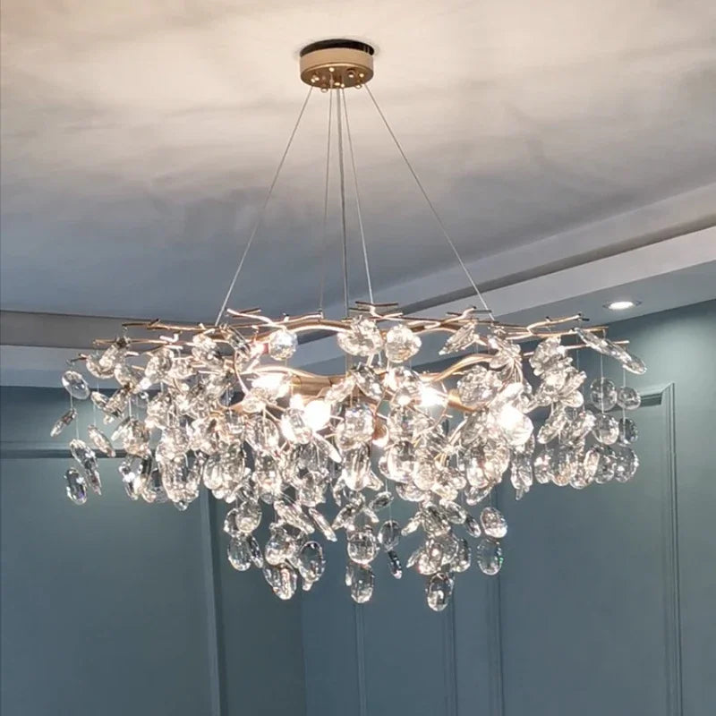 Luxury crystal chandelier for refined lighting