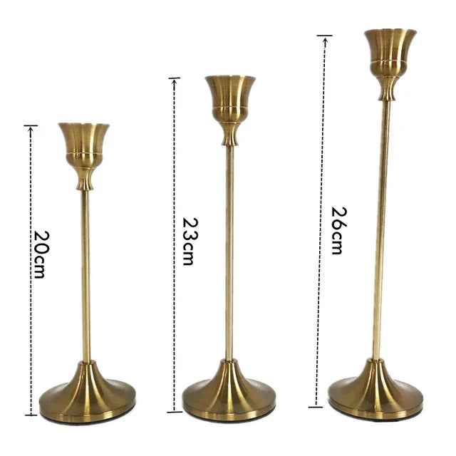Set of 3 vintage metal candle holders for decoration and festive events - Copper