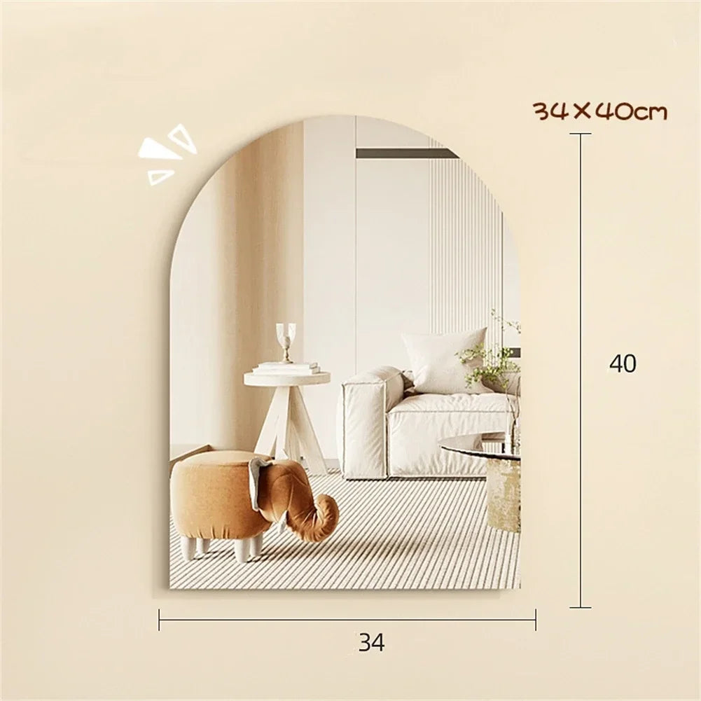 Decorative acrylic wall mirror in unbreakable acrylic for home - 34x40cm