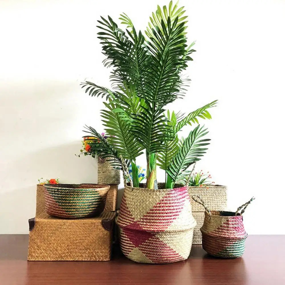 Straw storage basket with foldable handle for flowers and linen - view 2