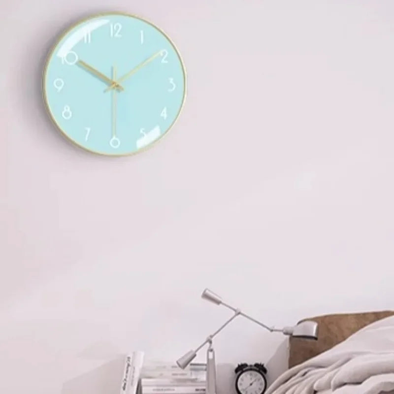 Modern wall clock in aesthetic and silent metal - view 4