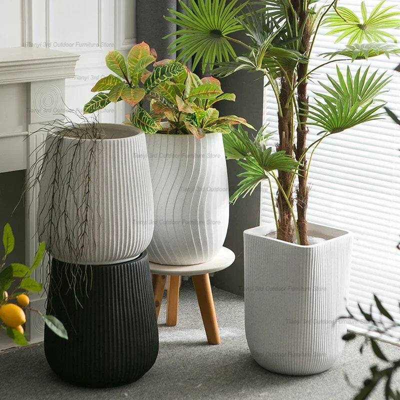 Modern design Nordic flowerpots for garden and courtyard