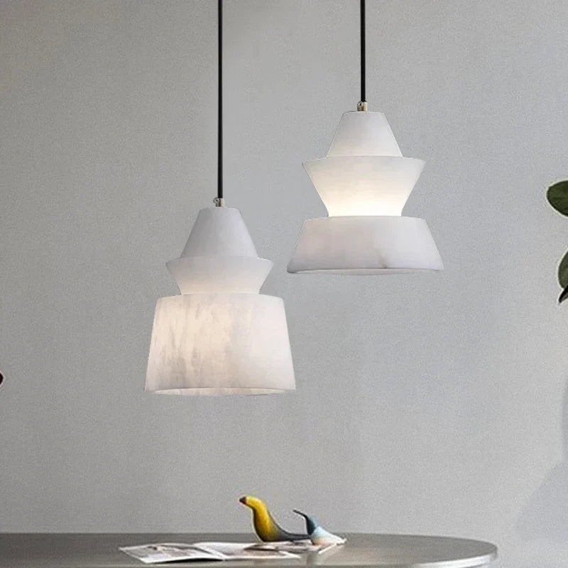 Modern pendant light in natural marble and elegant copper design