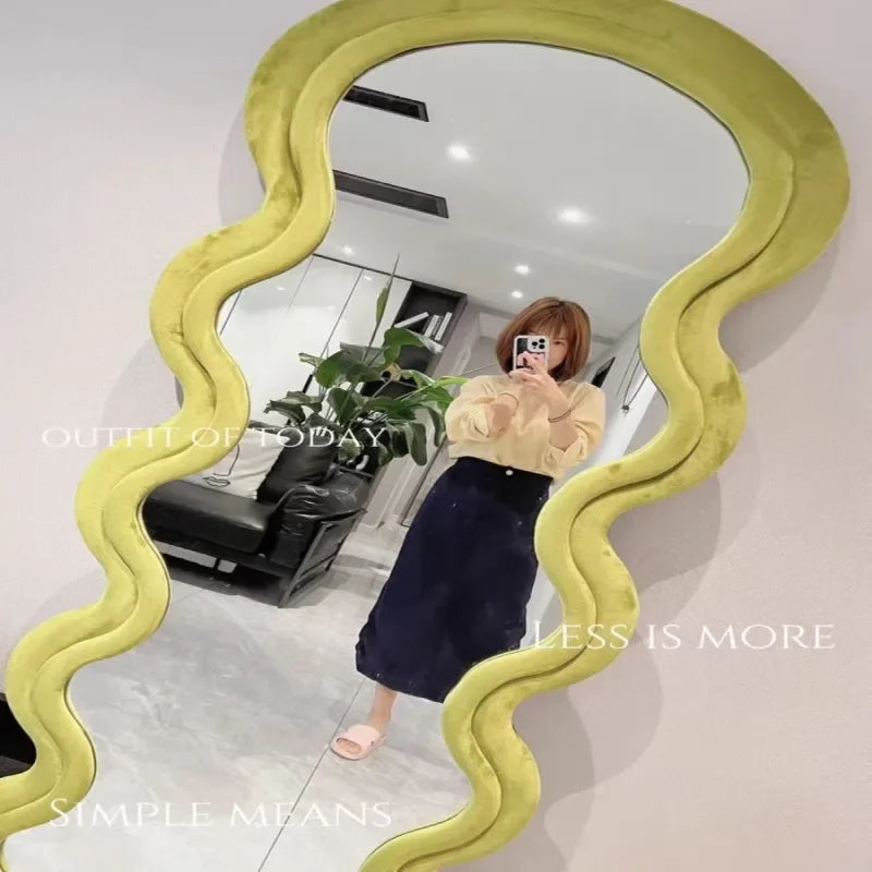 Corrugated mirror modern design for chic and funky space - Green / 60x160cm