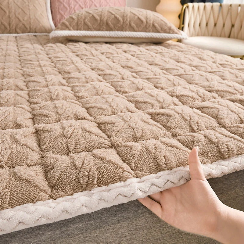 Soft velvet lamb surmatelas for students and dormitories - view 3