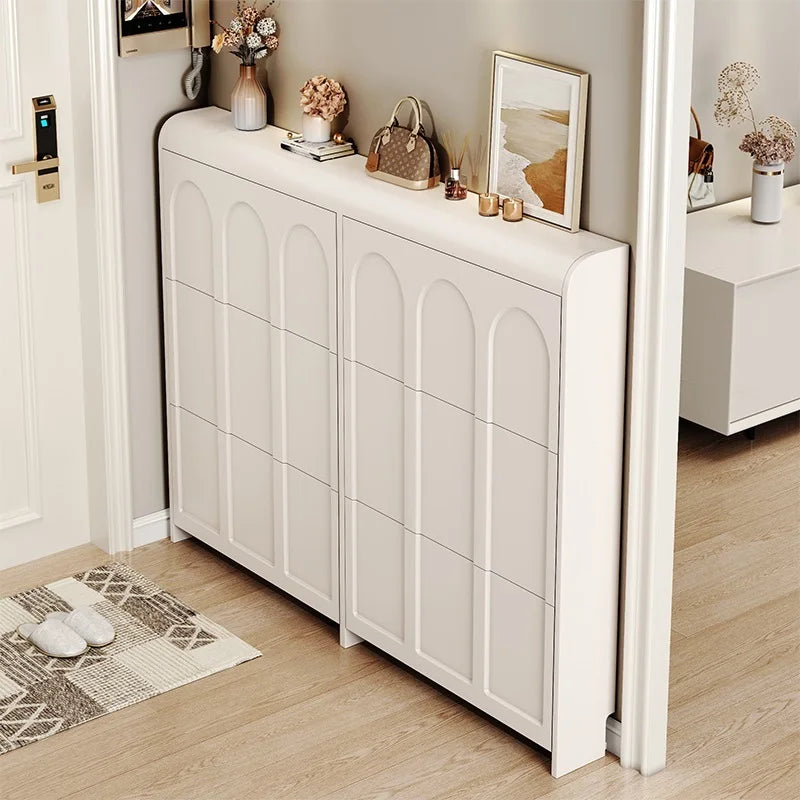 Modern wooden shoe cabinet with little bulky Nordic design