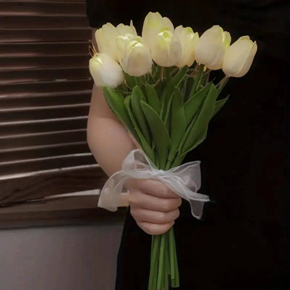 Decorative tulip lamp with artificial flowers for indoors - view 5