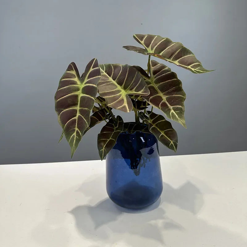 Set of 2 artificial leaves for autumn party decoration