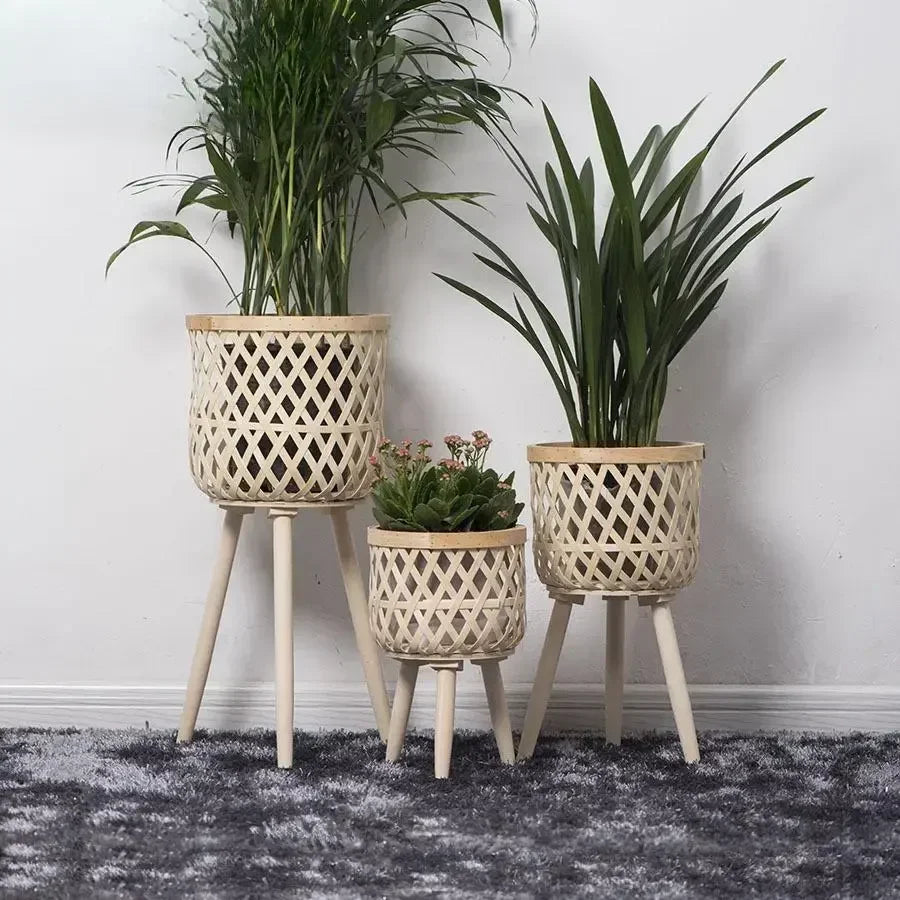 Braided rattan flower holder for interior decoration
