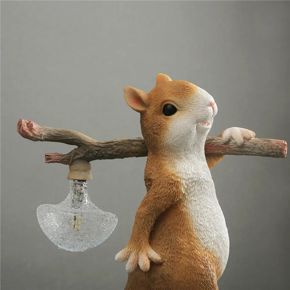 Squirrel table lamp in small decorative child light resin - view 5