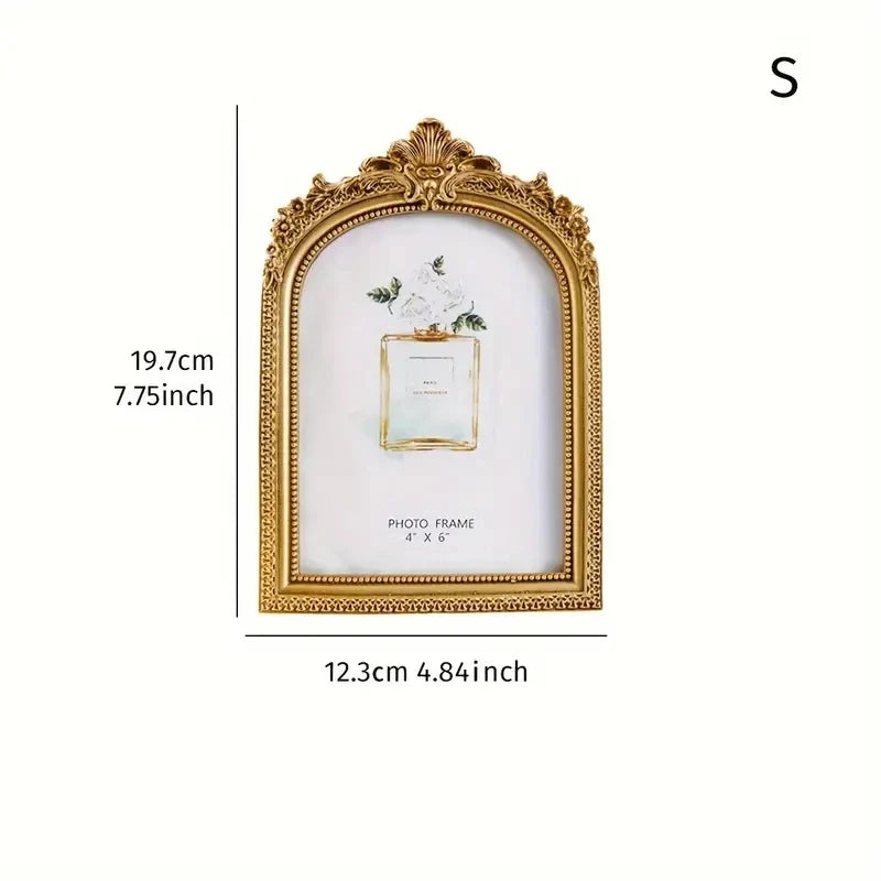 Golden Cadre Vintage Frame Retro Golden decor Photo Frame For Photo Display, Wedding Anniversary Party Christmas Valentine Gift - S