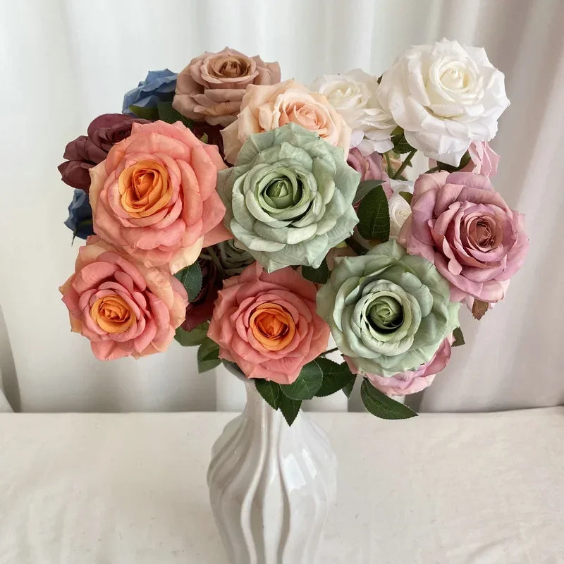 Artificial flowers in decorative pink velvet for indoor use - view 3