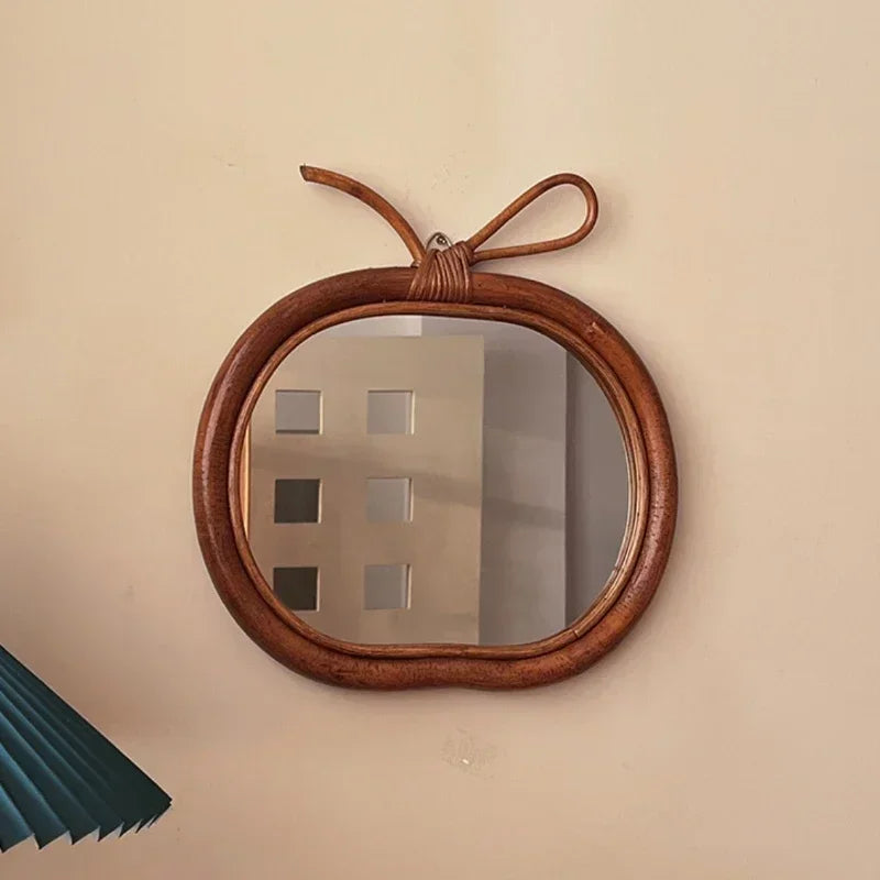 Round mirror in vintage decorative natural rattan apple shape - view 4
