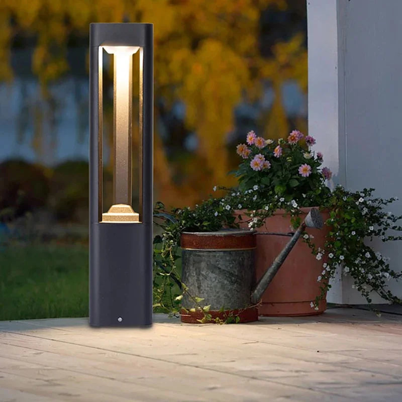 Aluminum Outdoor Path Light with Screw or Floor Mount - view 3