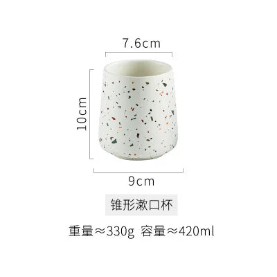 Ceramic bottle for soap and portable lotion - Mouth cup