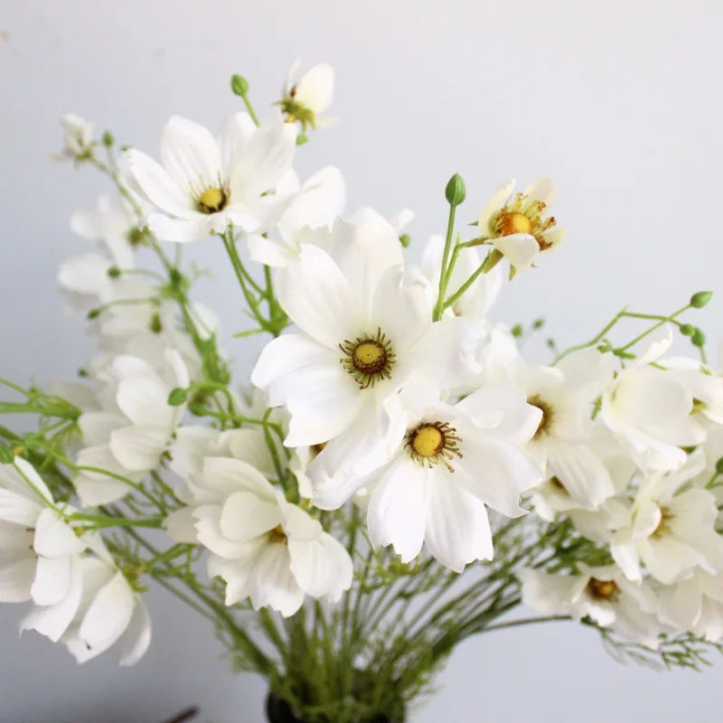 Artificial chamomile flower for wedding decoration and party