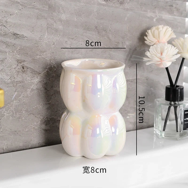 Ceramic bath accessories for an elegant room - 1 Piece - White Color