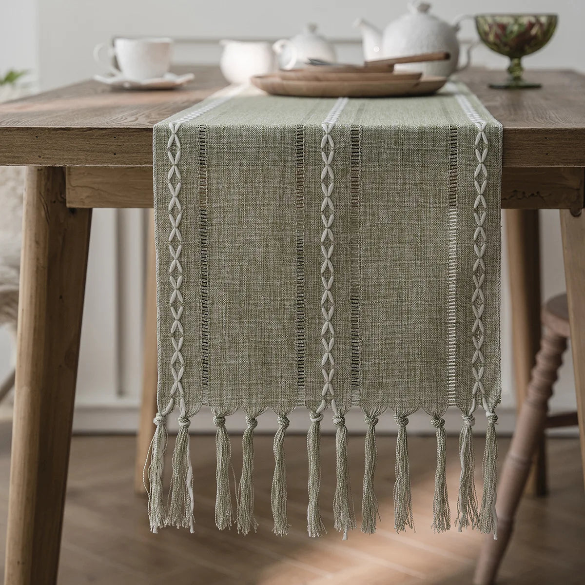 Bohemian table runner cotton woven pom-poms - view 2