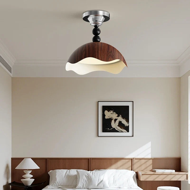 Girly ceiling in high-end creative eggshell for room