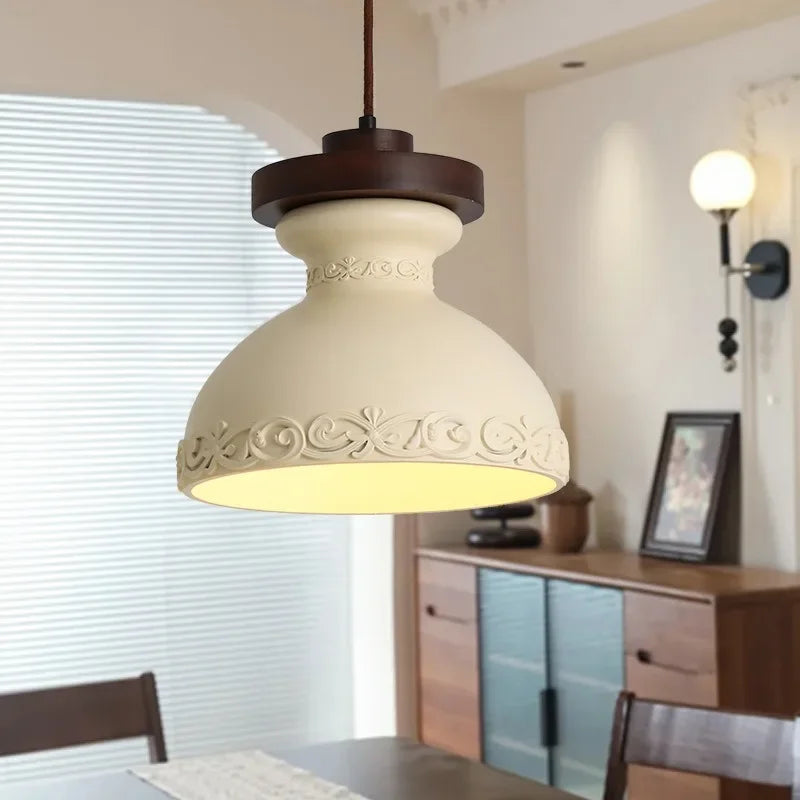 Antique creative chandelier in resin for retro decoration - view 4