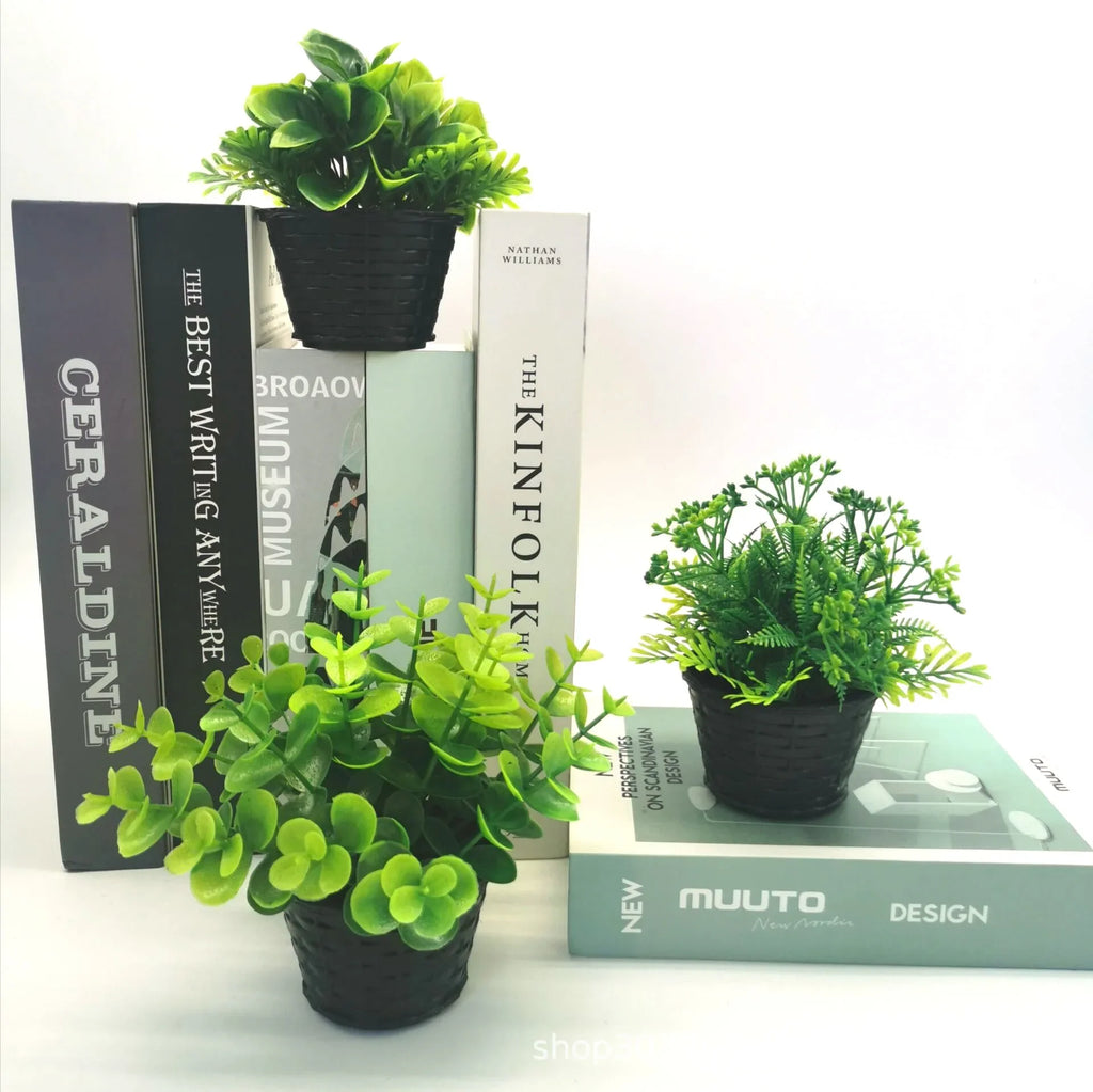 Mini artificial pot for decoration and festive events
